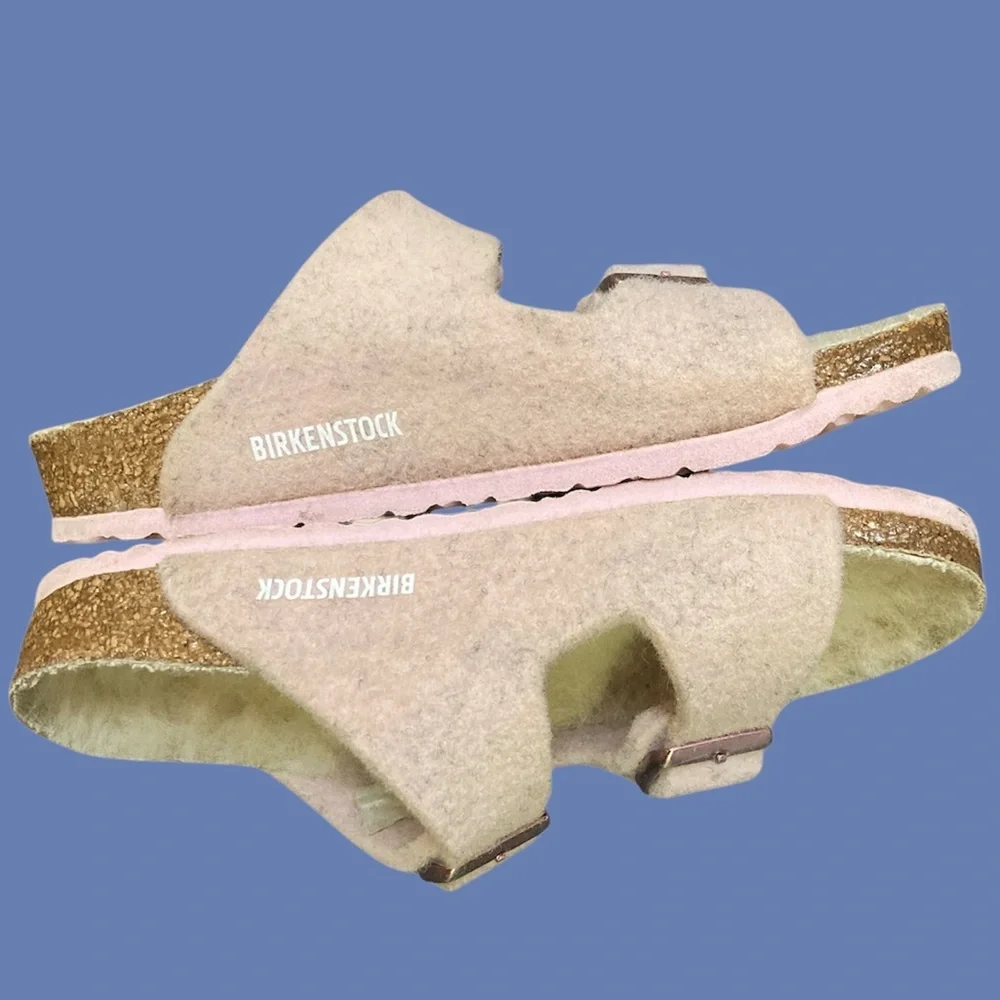 Birkenstock Arizona Happy Lamb Kids Soft Pink Size 29 (11-11.5) EUC